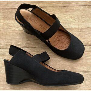 Gentle Souls Womens 7.5 Ridge It Wedge Slingback Black Suede Elastic Heels Shoes
